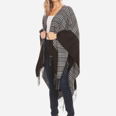 Women's Retro Knitted Shawl Poncho With Tassel Warm For Autumn And Winter